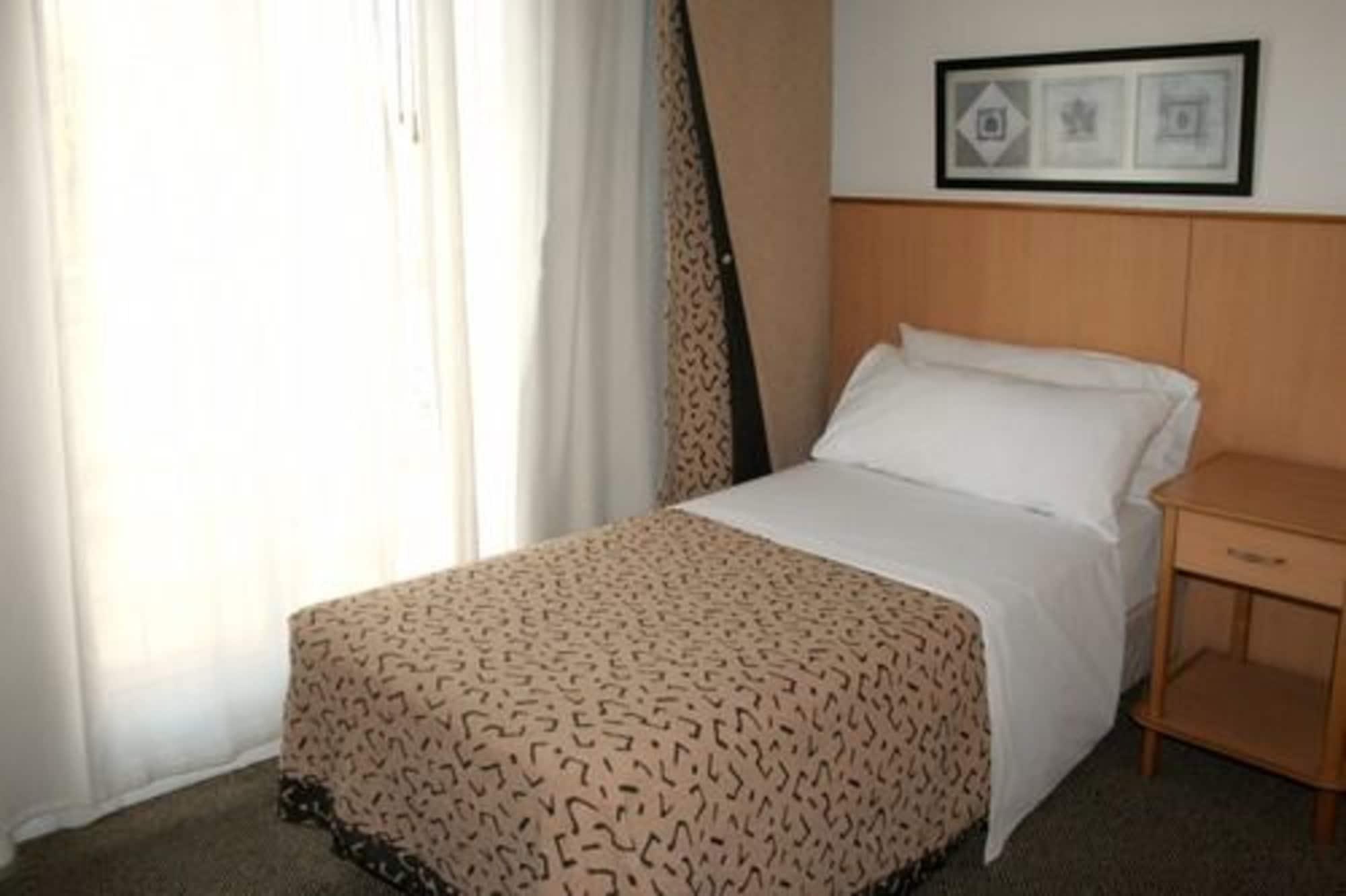 Urbana Suites Mendoza Buitenkant foto