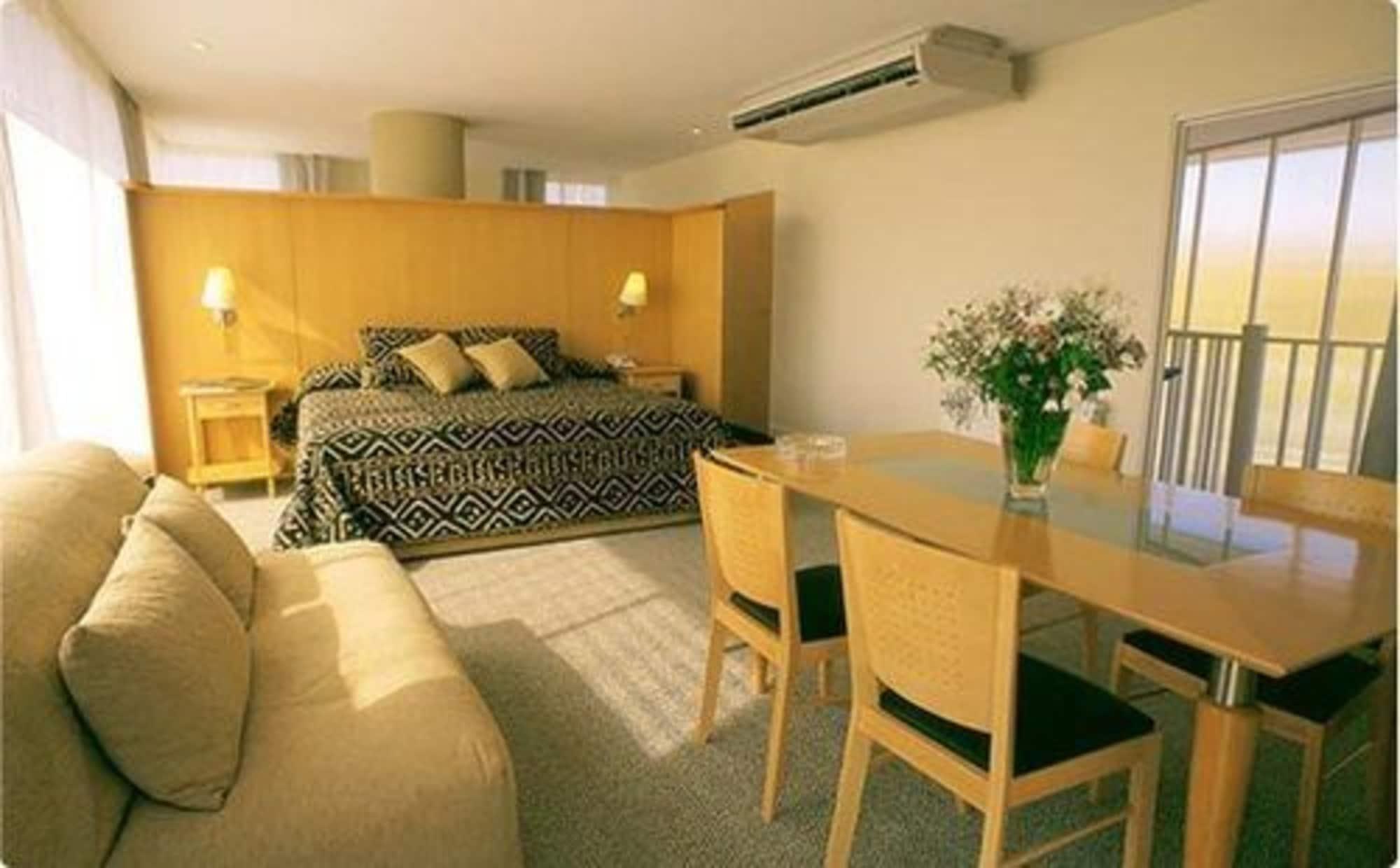 Urbana Suites Mendoza Buitenkant foto