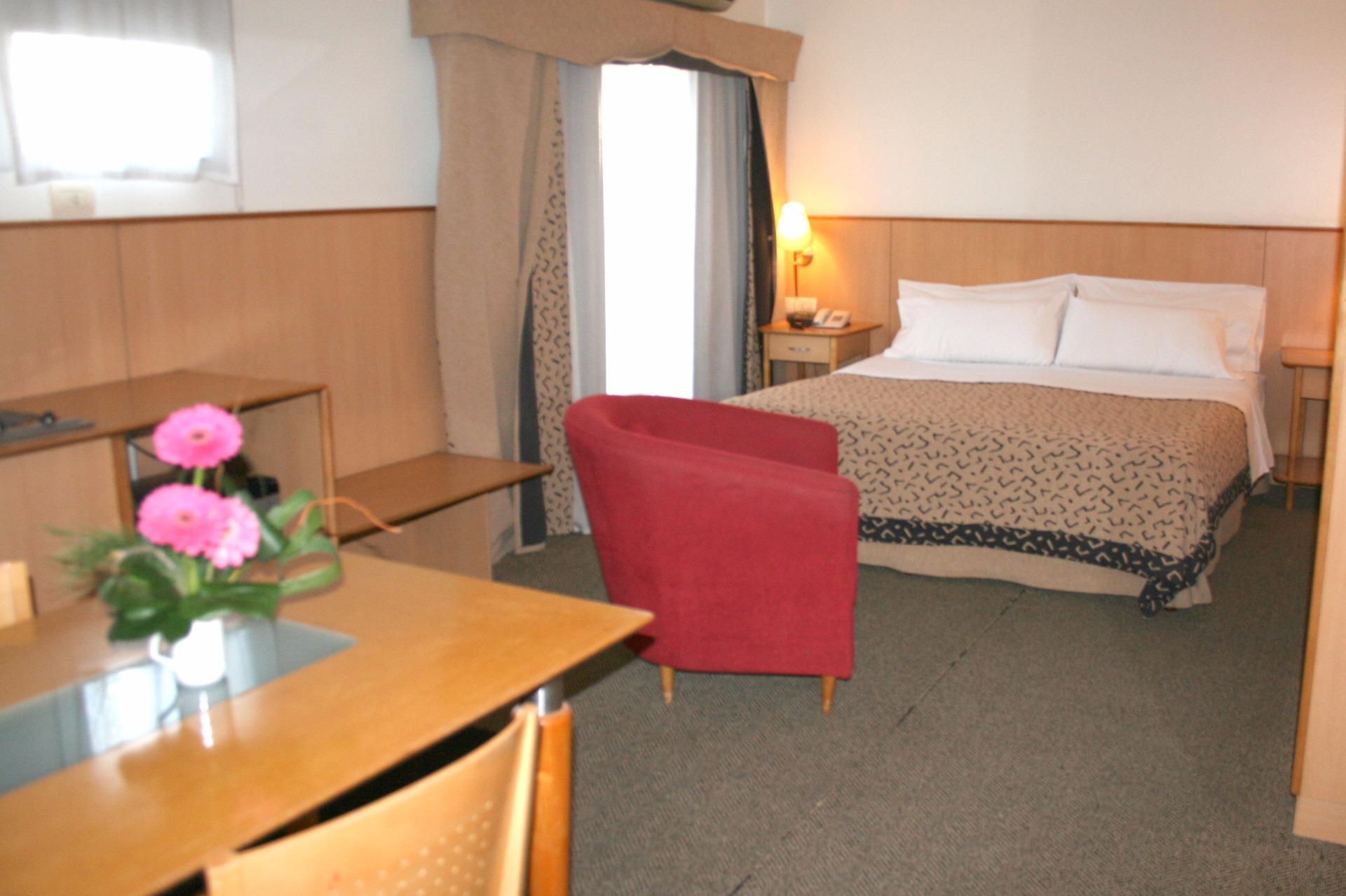 Urbana Suites Mendoza Buitenkant foto