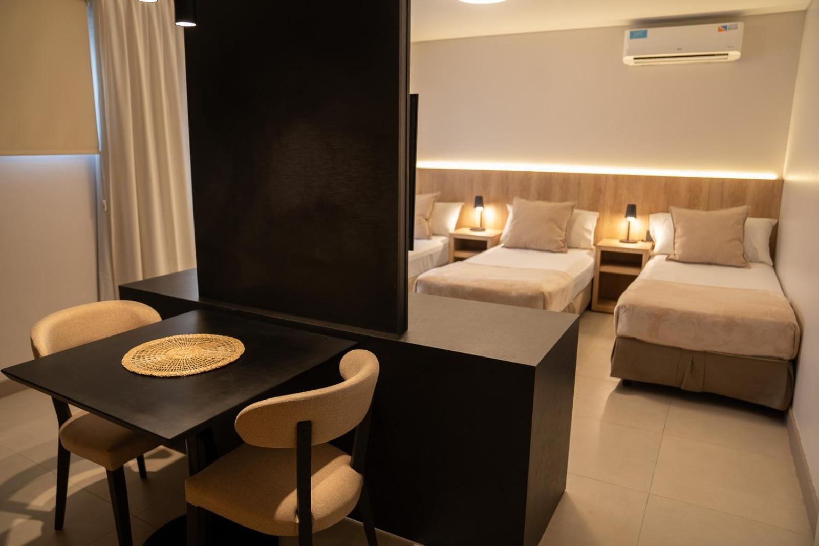 Urbana Suites Mendoza Buitenkant foto