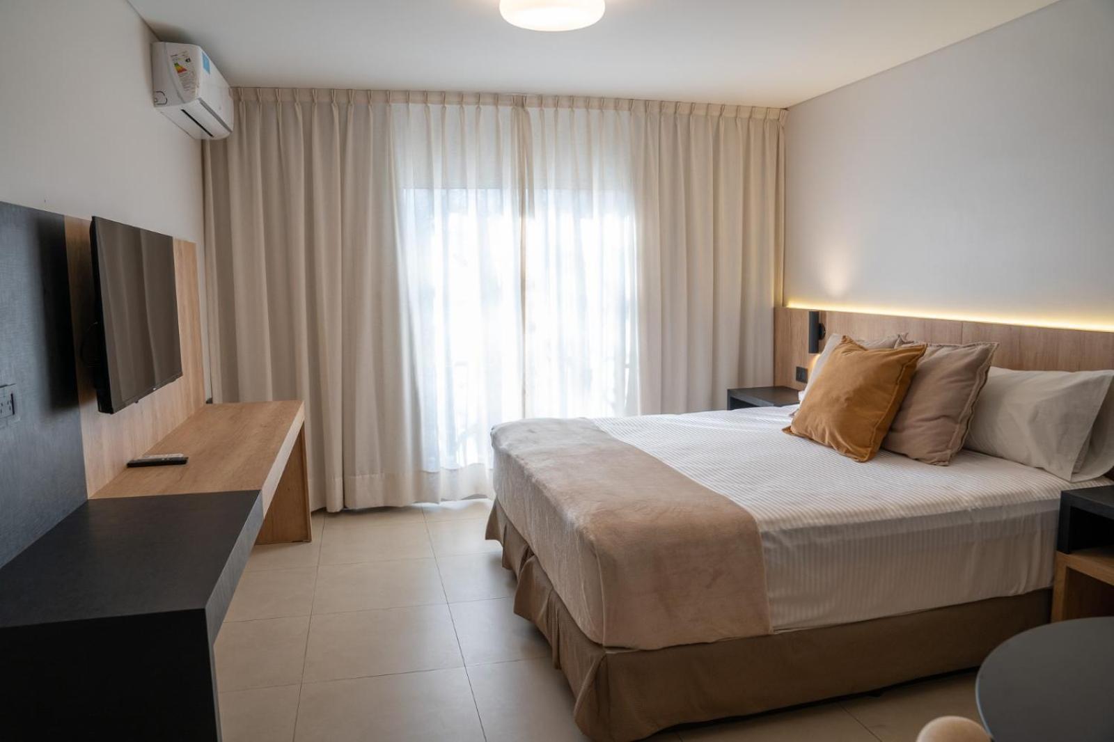Urbana Suites Mendoza Buitenkant foto