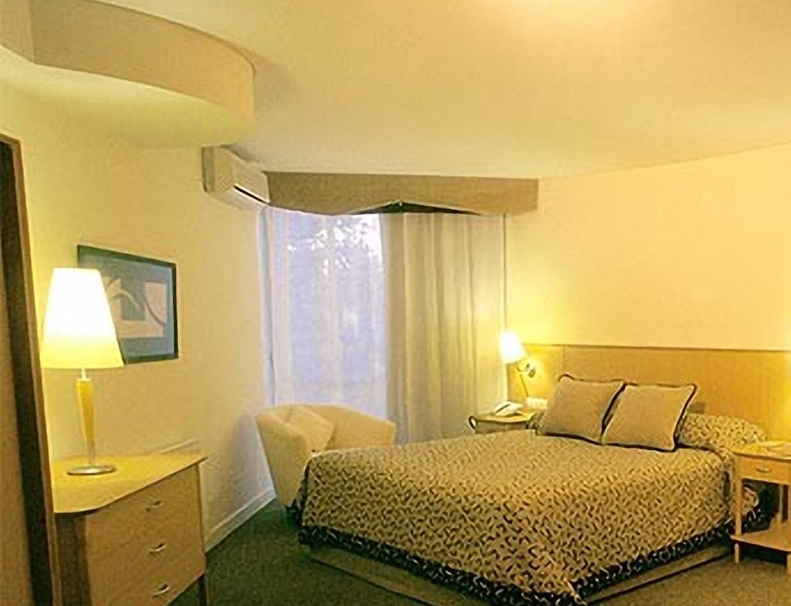 Urbana Suites Mendoza Buitenkant foto
