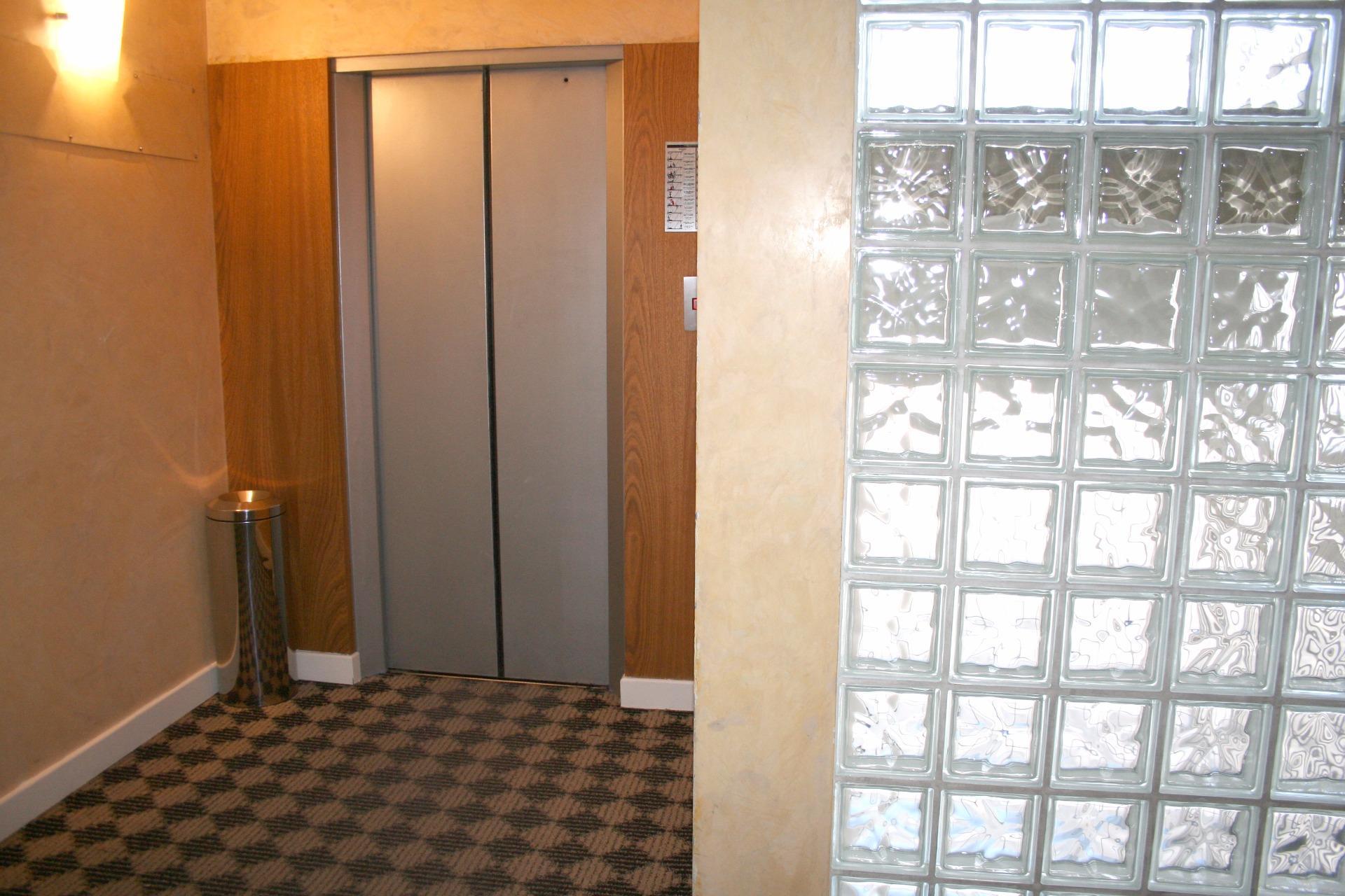 Urbana Suites Mendoza Buitenkant foto